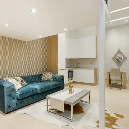 Apartment F15 Falk *
