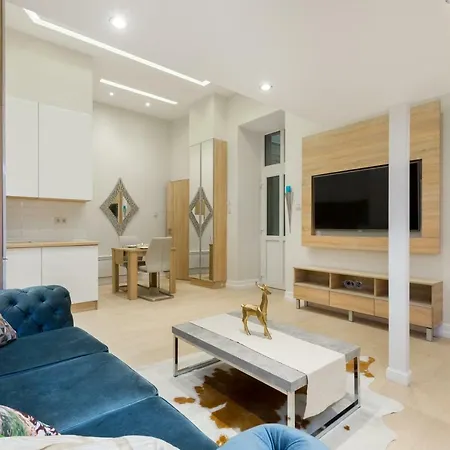 F15 Falk * Будапешт